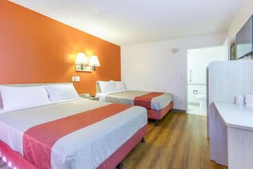 Motel 6 Phoenix, Az  Airport  24th Street