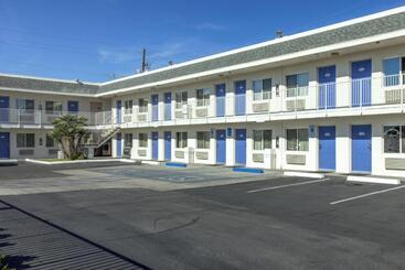 Motel 6 Phoenix, Az  Airport  24th Street