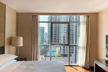 Sathorn Vista Bangkok  Marriott Executive Apartments - בנגקוק