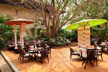 Siripanna Villa Resort & Spa Chiang Mai  Sha Extra Plus