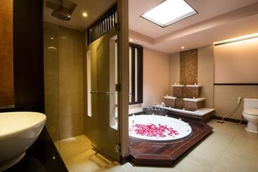 Siripanna Villa Resort & Spa Chiang Mai  Sha Extra Plus