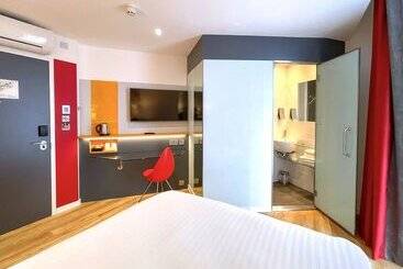 Sleeperz Hotel Cardiff