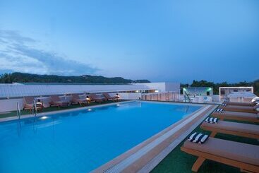 The Tides Hotel Boracay