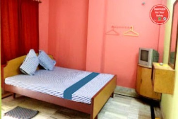 هتل Goroomgo Marine Blue Swimming Pool Digha