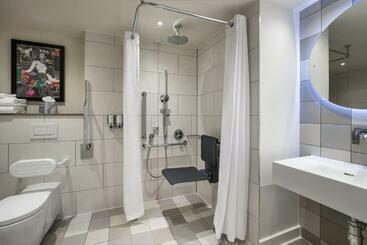 هتل Hampton By Hilton Dublin City Centre