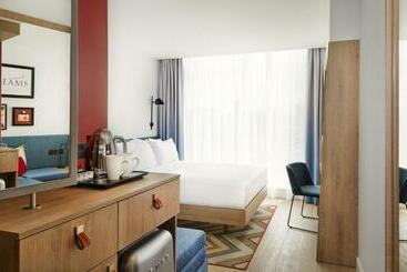 هتل Hampton By Hilton Dublin City Centre