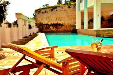 Baluarte Da Vila Apartments