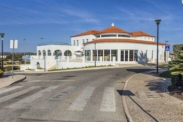 Eden Villas & Apartments