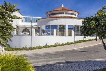 Eden Villas & Apartments
