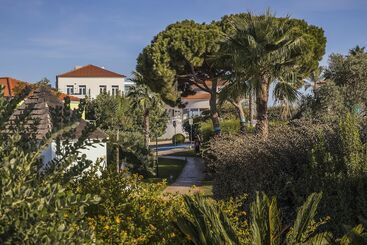 Eden Villas & Apartments