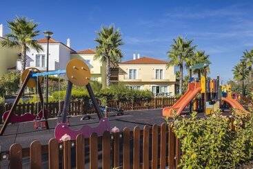 Eden Villas & Apartments