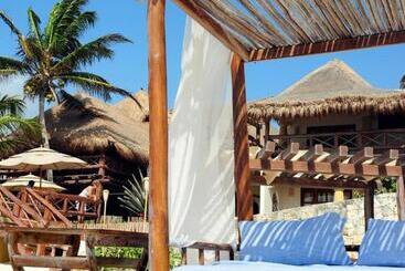 Ana Y Jose Hotel & Beach Club Tulum