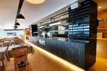 هتل Atlantis Boutique City