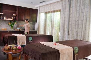 هتل Batu Karang Lembongan Resort & Spa