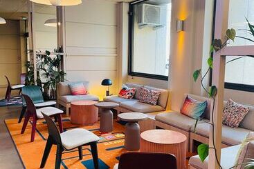 هتل B&B Hôtel Paris 17 Batignolles