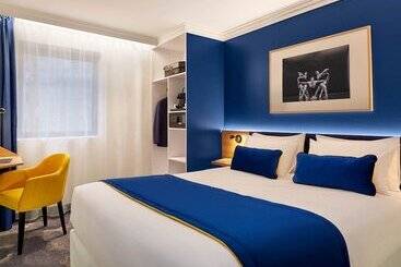هتل B&B Hôtel Paris 17 Batignolles