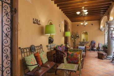 هتل Boutique Parador San Miguel Oaxaca