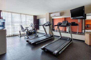 هتل Comfort Inn San Luis Potosi