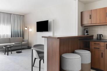 酒店 Courtyard By Marriott Basel