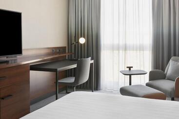 酒店 Courtyard By Marriott Basel