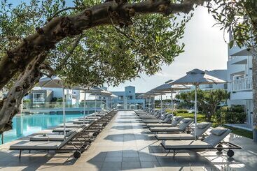 Diamond Deluxe Hotel   Adults Only