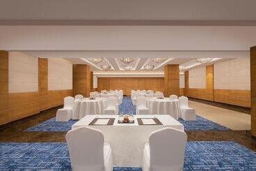 هتل Fairfield By Marriott Jaipur