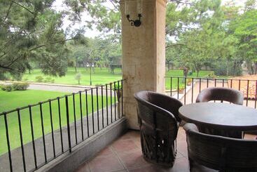 هتل Filadelfia Coffee Resort & Tours