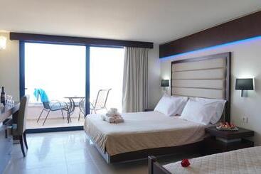 هتل Galini Sea View