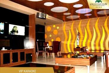 هتل Grand Pasundan Convention