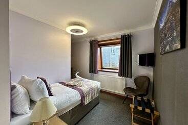 هتل Guisachan Guest House