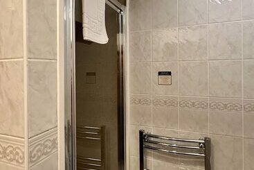 هتل Guisachan Guest House