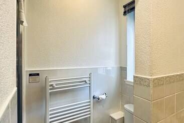 هتل Guisachan Guest House