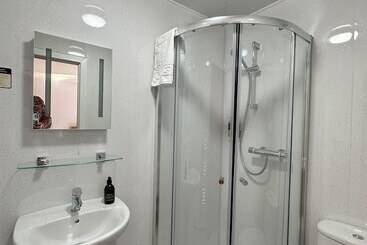 هتل Guisachan Guest House