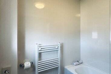 هتل Guisachan Guest House
