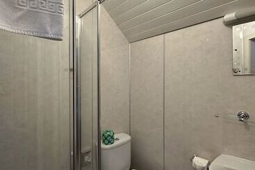 هتل Guisachan Guest House