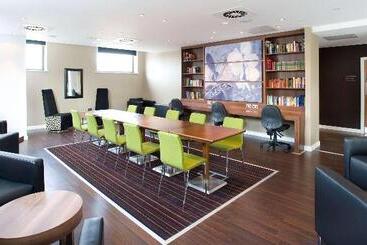 هتل Hampton By Hilton Liverpool City Center