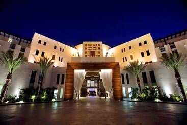هتل Cabo Azul, A Hilton Vacation Club