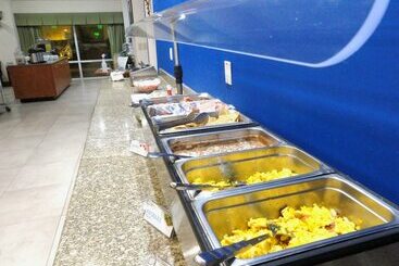 هتل Holiday Inn Express & Suites Toluca Zona Aeropuerto, An Ihg