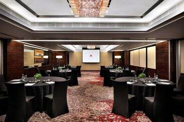 هتل Hong Kong Skycity Marriott