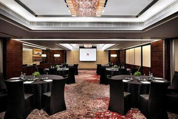 هتل Hong Kong Skycity Marriott