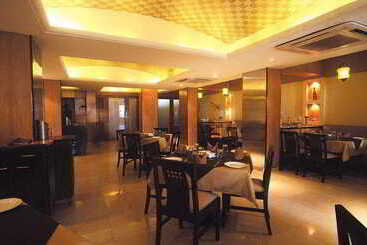 هتل Imperial Grand Palace