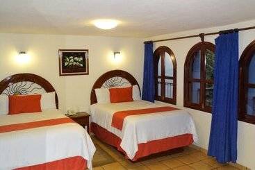 Hotell Jardines Del Carmen