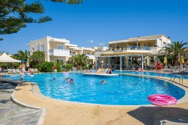 هتل Kastalia Village ,saint Nikolas Resort