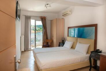 هتل Lido Thassos