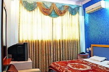 Hotel Mandakini Villas