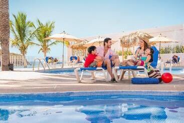 Marinaterra Hotel & Spa