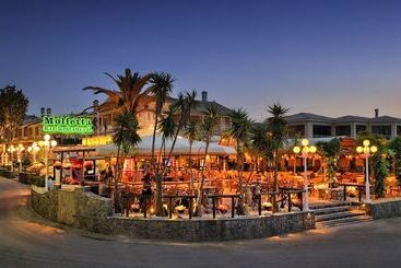 هتل Molfetta Beach