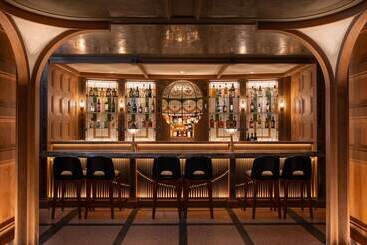 هتل Mondrian Hong Kong