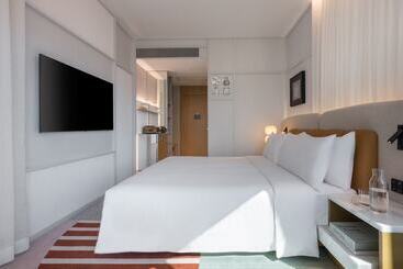 هتل Mondrian Hong Kong