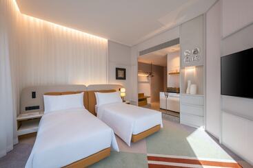 هتل Mondrian Hong Kong